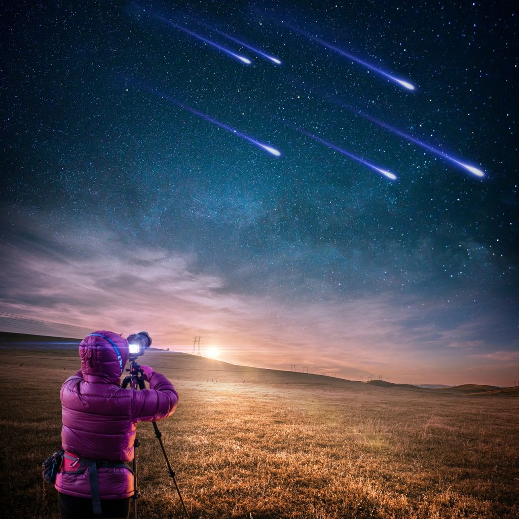 Did you know that shooting stars are actually bits and pieces of a meteor? 