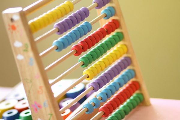 body_colorful_abacus